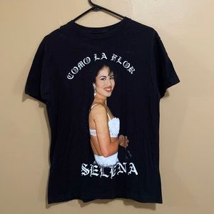 Selena T-shirt M